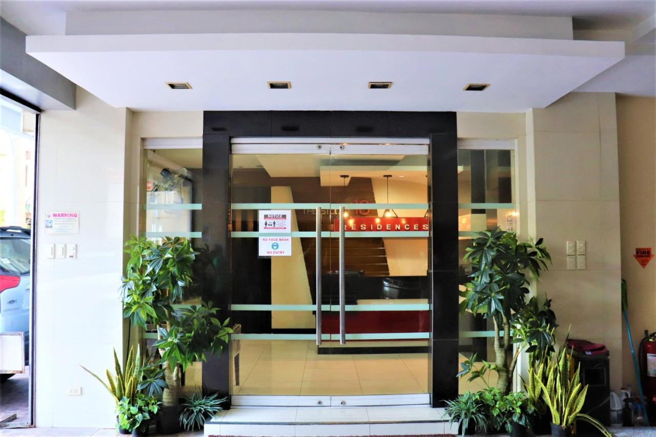 The Studio 18 Residences Manila Exterior photo